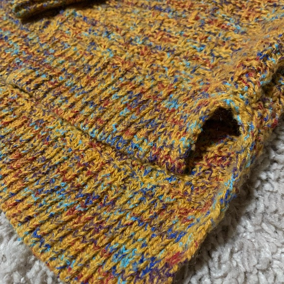 Time and Tru Multi-Color Sweater - Picture 5 of 6